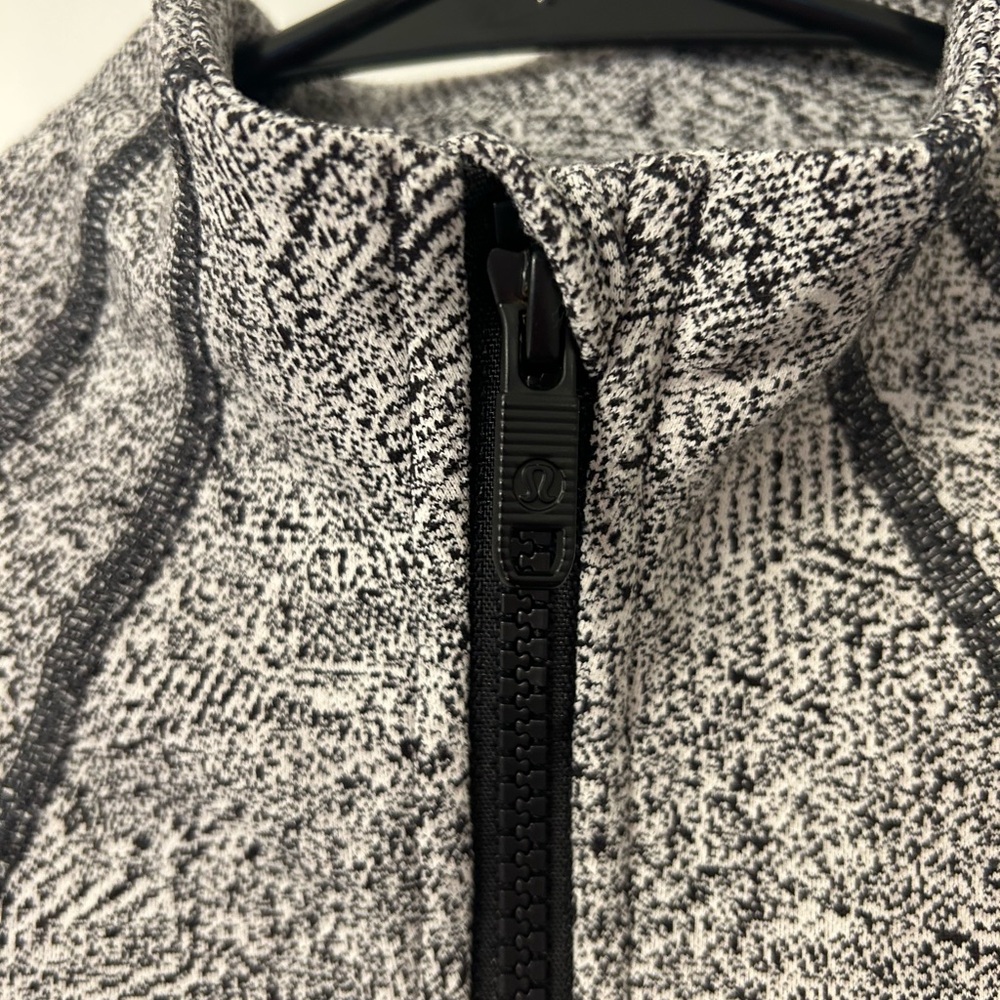 Lululemon Define Jacket - image 6